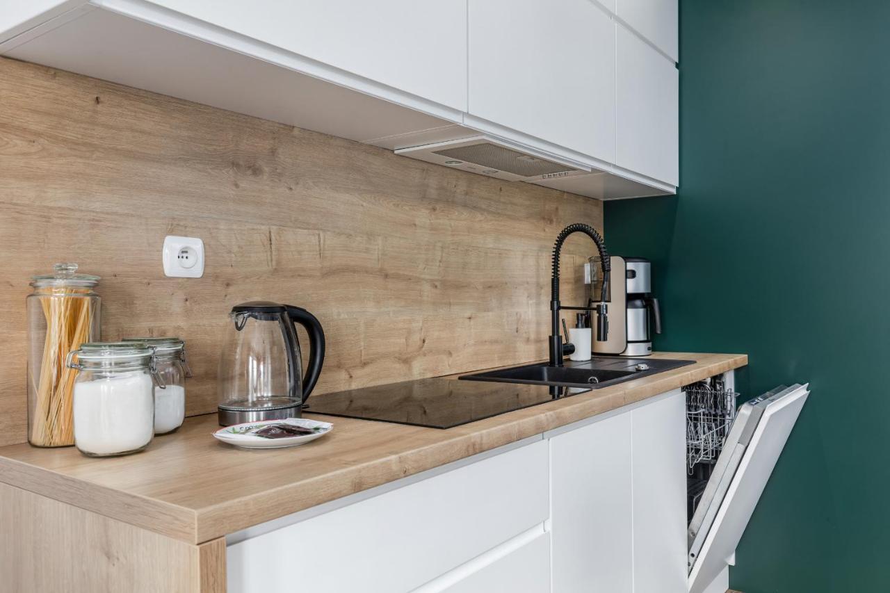 Apartamenty Wyspa Solna By Noclegi Renters Колобжег Екстериор снимка