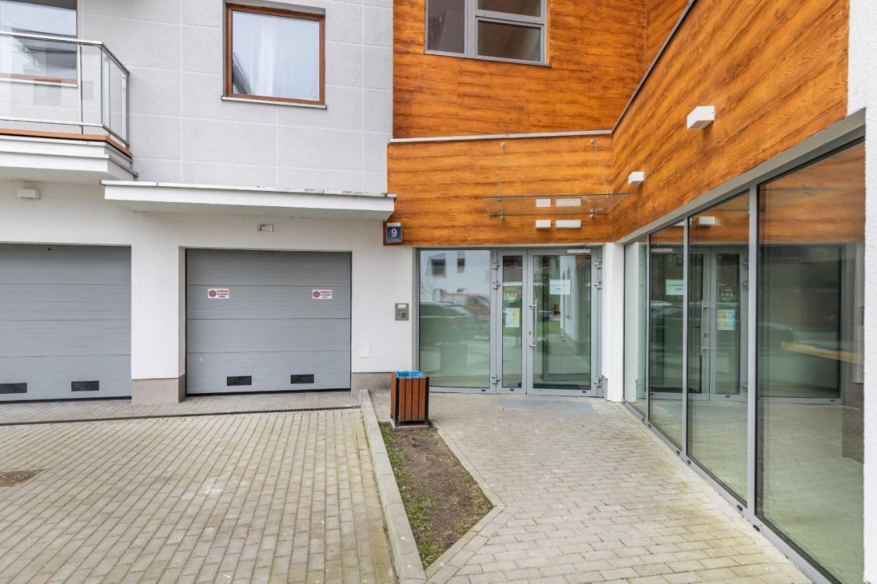 Apartamenty Wyspa Solna By Noclegi Renters Колобжег Екстериор снимка