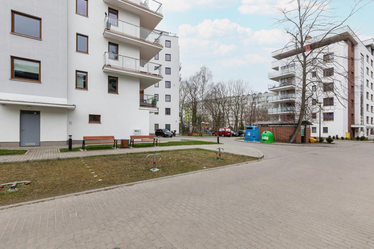 Apartamenty Wyspa Solna By Noclegi Renters Колобжег Екстериор снимка